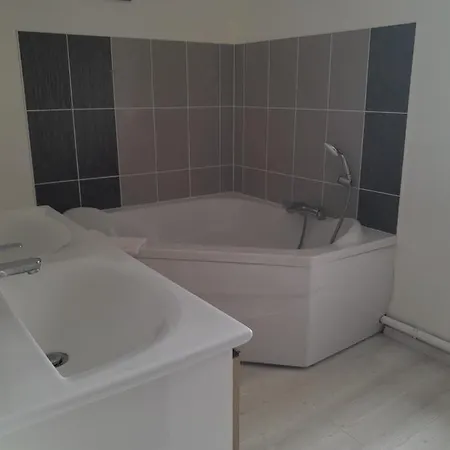 La Maison De L'harmadas Panzió